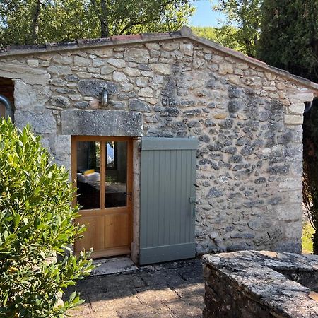 Bed and Breakfast Bergerie Montjustin Екстер'єр фото